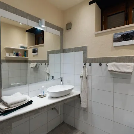 Traditional Stone House - Where Tradition Meets Comfort 度假居 Mesa Chorio