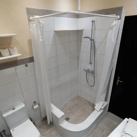 Traditional Stone House - Where Tradition Meets Comfort *