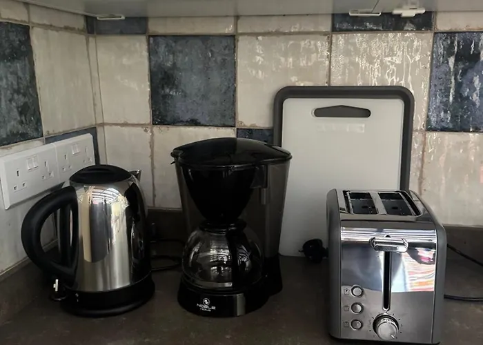 Traditional Stone House - Where Tradition Meets Comfort Mesa Chorio