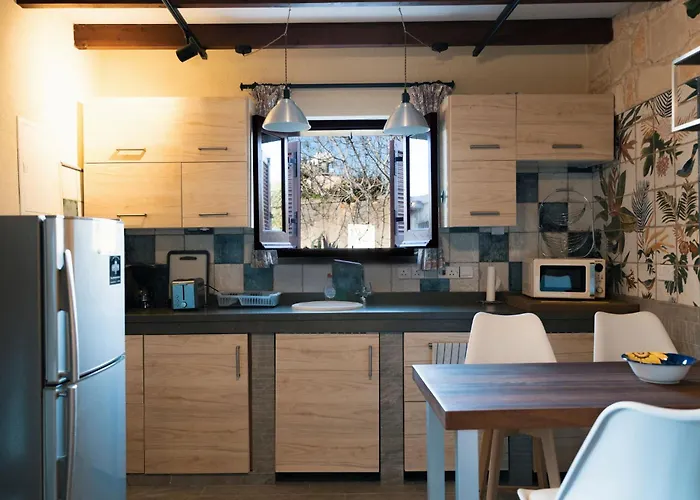 펜션 Traditional Stone House - Where Tradition Meets Comfort *