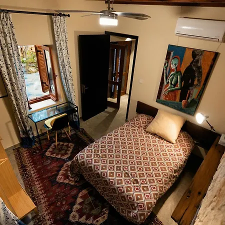 Boxer House - Where Tradition Meets Comfort Holiday home Mesa Chorio