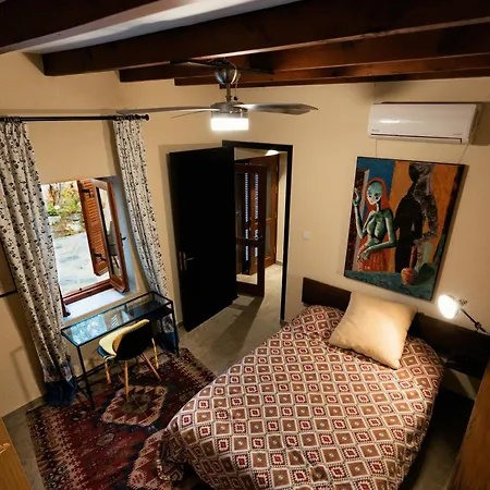 Holiday home Boxer House - Where Tradition Meets Comfort Mesa Chorio