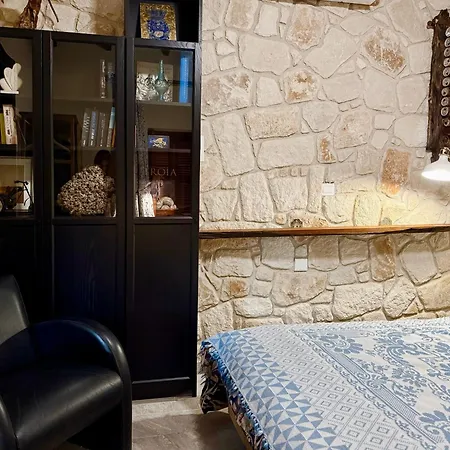 Hébergement de vacances Traditional Stone House - Where Tradition Meets Comfort Mesa Chorio