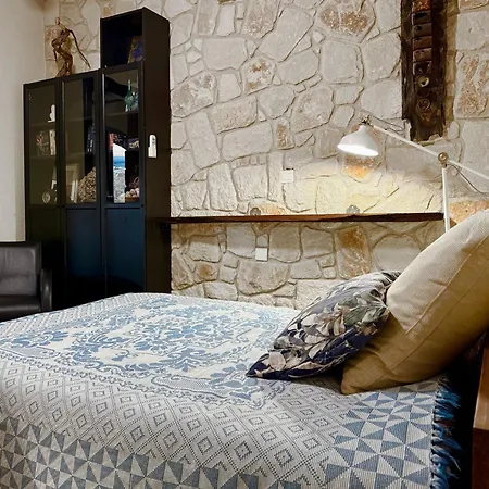 Traditional Stone House - Where Tradition Meets Comfort Hébergement de vacances Mesa Chorio